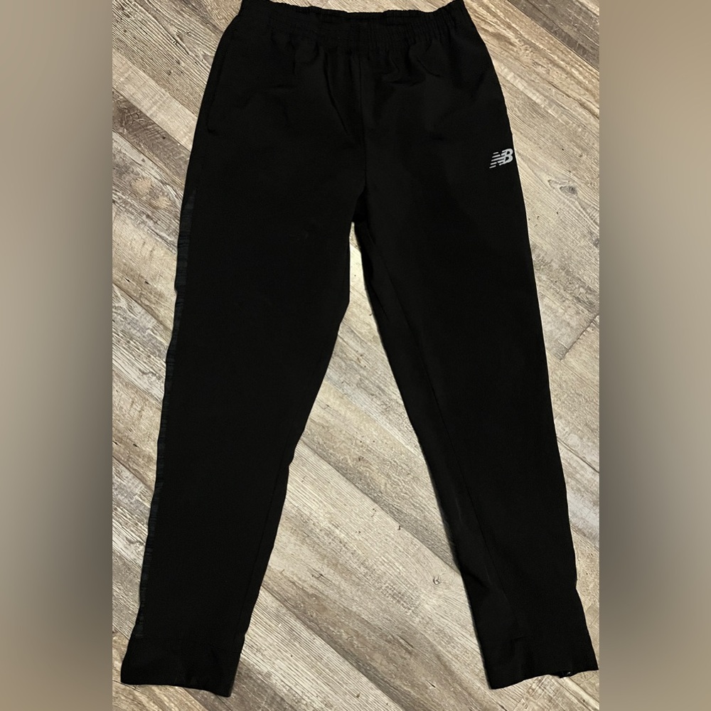 New Balance Track Pants ~Mens Medium Black Elastic Waist Pockets Lightweight